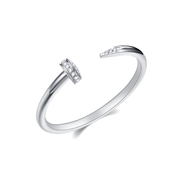 14k gold diamond nailhead ring